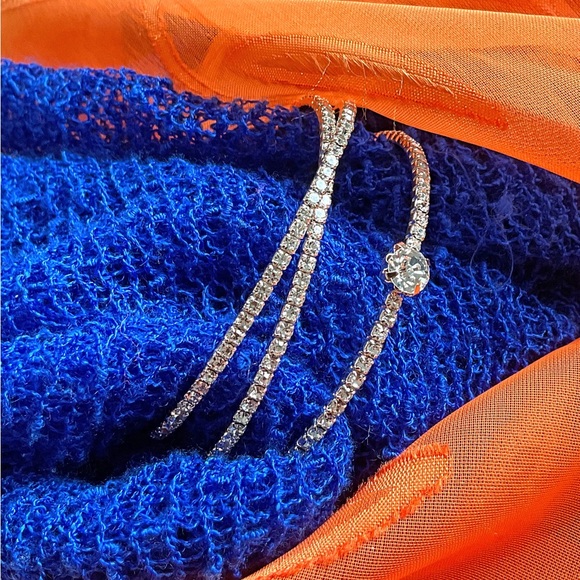 WEDDING SPECIAL 🎄 Dainty Rhinestones Bracelet.  Stunning Three Bands - Picture 7 of 12